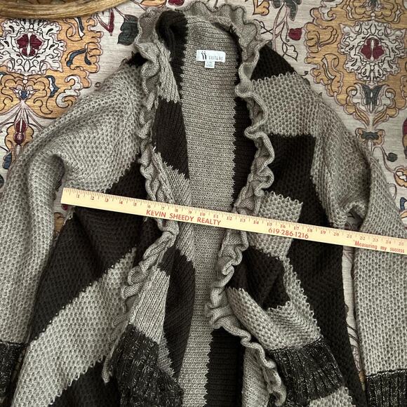 Cute JJ Sisters Open Front Cardigan - Picture 4 of 6